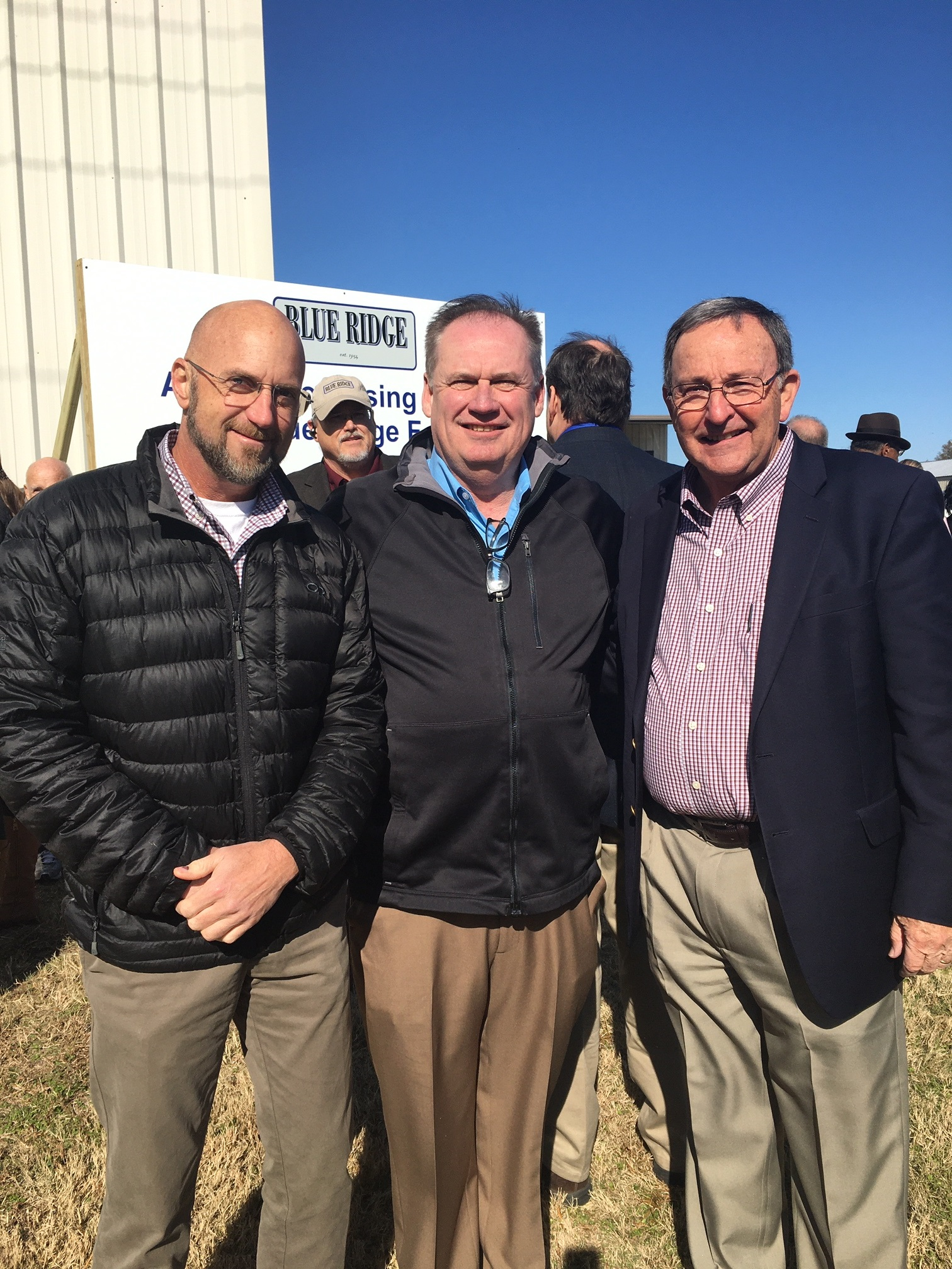 Brian Waldrop (center), President of Blue Ridge Beef Greenwood; 
Billy Peacock (left), MSU CAVS-E Research Engineer; and 
Glenn Dennis (right), MSU CAVS-E Director